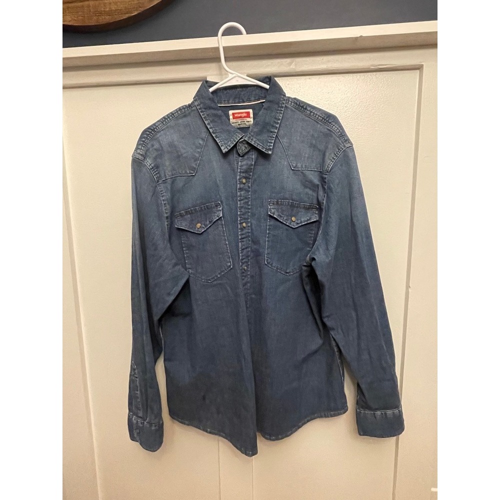 Wrangler Western Denim Shirt Mens XL Blue GUC Pearl Snap Long Sleeve Workwear